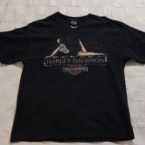 2009 Harley Davidson T-Shirt Fayetteville, NC Pinup Girls Men’s Lg Made in USA